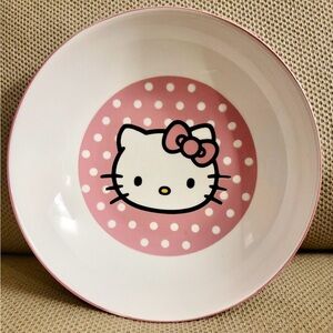 Hello Kitty polka dot pasta bowl